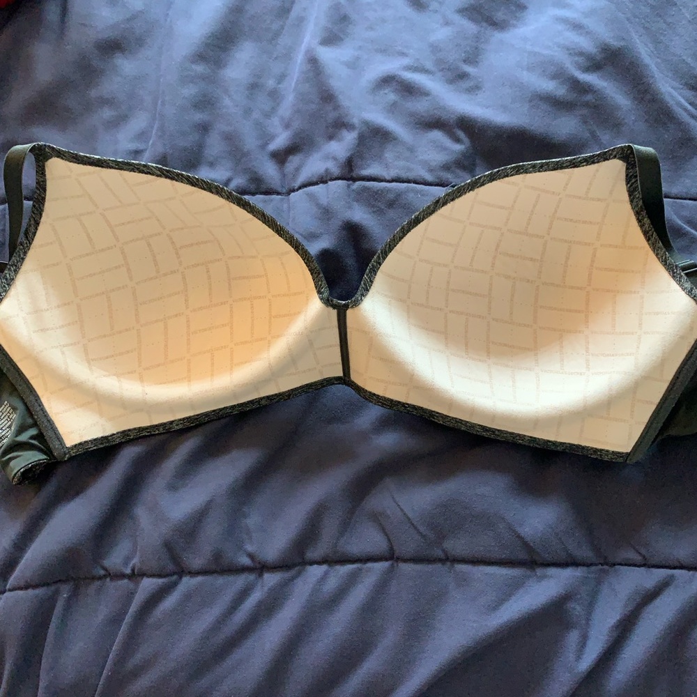 Black VS bra